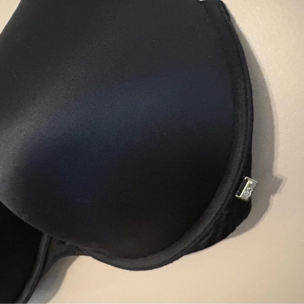 Victoria Secret Very Sexy Push Up Black size 38DD - Picture 2 of 6